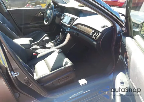 2017 Honda Accord Hybrid Touring из США, поврежденный, VIN JHMCR6F71HC020972